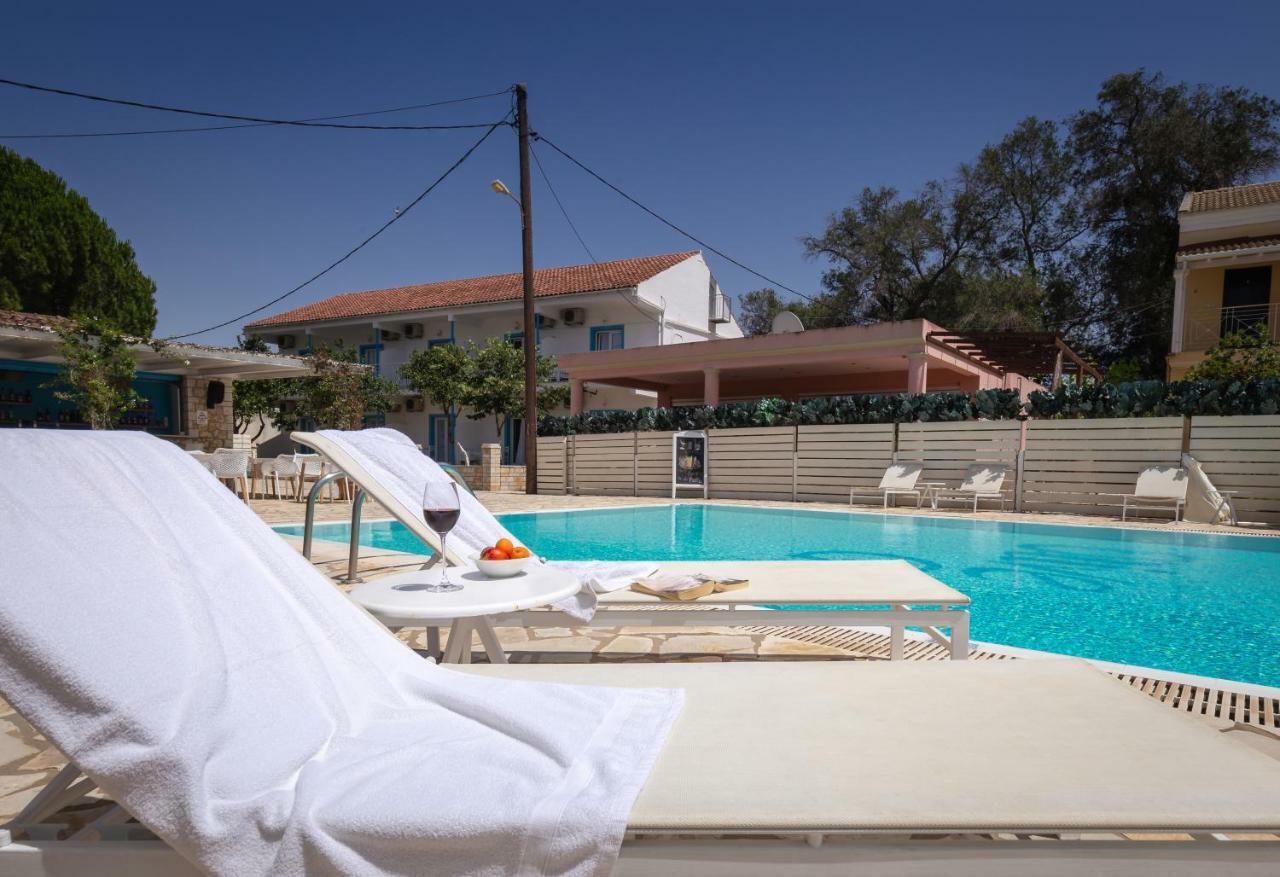 Olive Grove Resort Kávos المظهر الخارجي الصورة